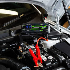 CAROSS T18Max 12V 2000A Compact Smart Lithium Jump Starter With Built-in 3 Mode Light