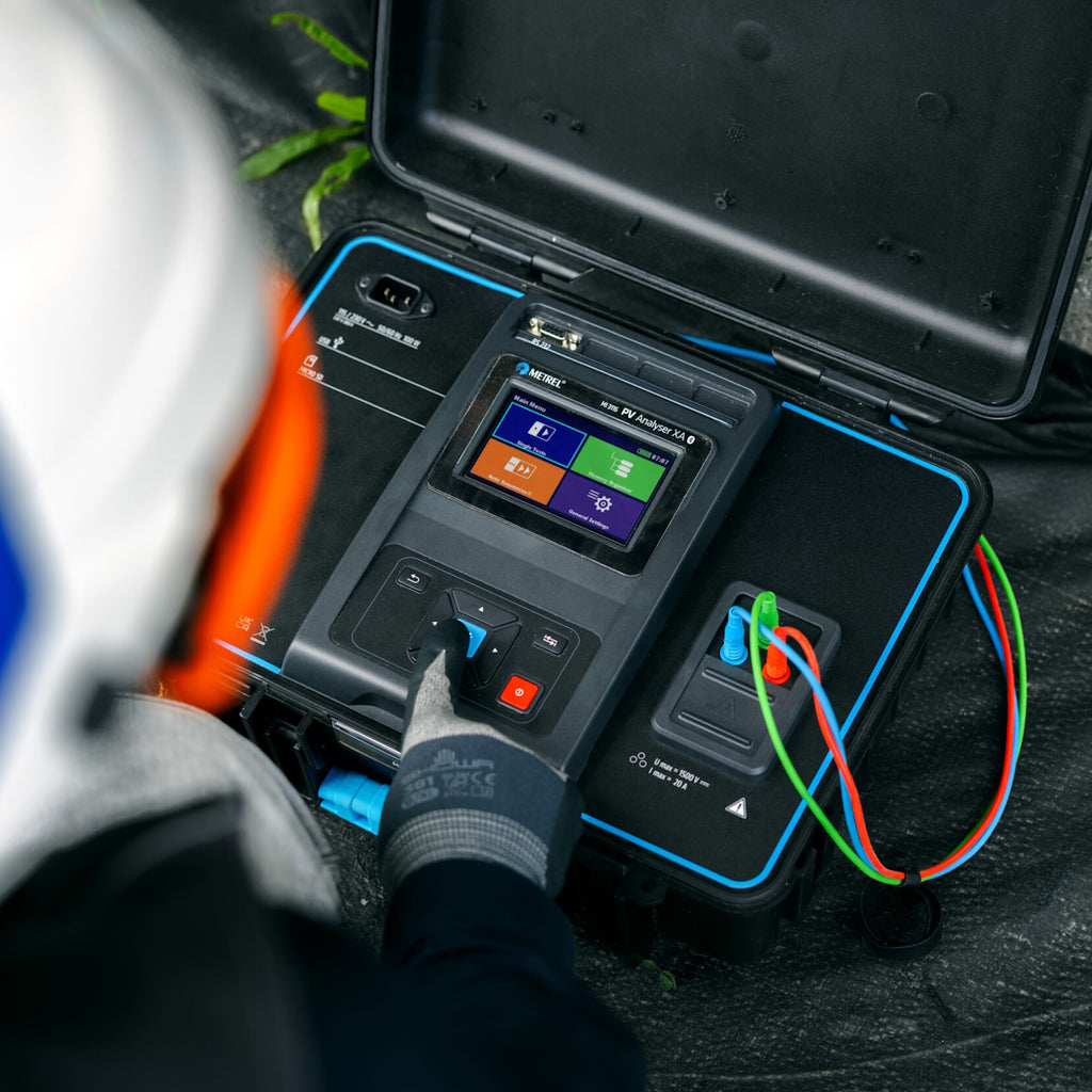 Metrel MI-3116 Photovoltaic (PV) Safety Tester – 40A Bifacial